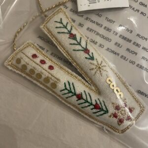 NWT Wondershop Ornament Letter V Fabric Embroidered Sequin Gold Thread Green Red